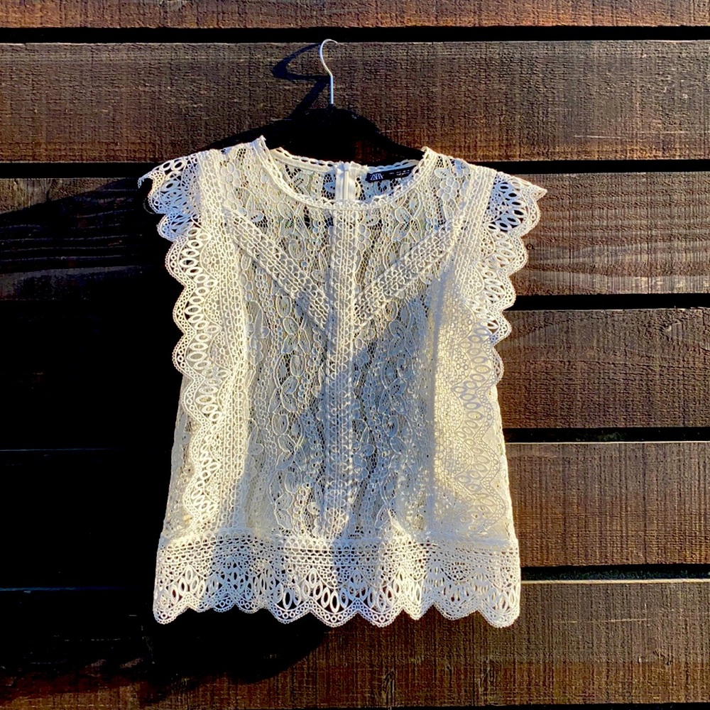 Lace Zara crop top